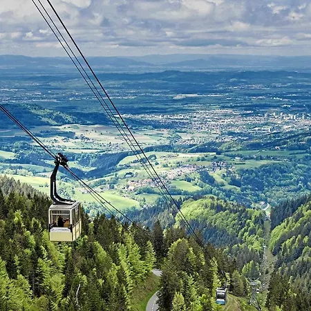 Mariposa Apartment *